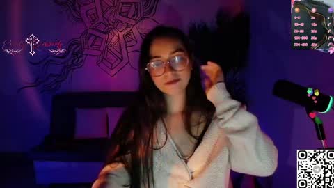 Emmily Roberts online show from June 2026 01:50:02 AM
