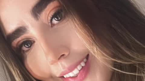 emi_royse online show from November 2025 04:07:02 PM