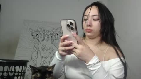 Snapshot of emiantonella_ chatting on June 2026 12:02:04 AM Antonella online show from June 2026 12:02:04 AM