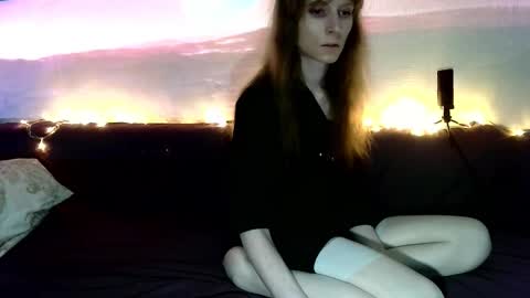 Snapshot of emiblossom chatting on October 2025 02:51:02 AM emiblossom online show from October 2025 02:51:02 AM