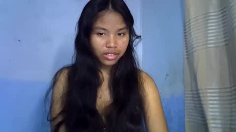 Snapshot of emiehottie chatting on June 2026 01:13:01 PM Ami online show from June 2026 01:13:01 PM