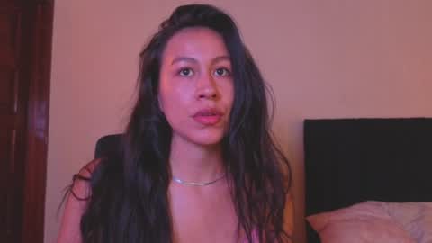 Snapshot of emigomez_ chatting on July 2026 04:20:01 PM Emilia Gomez online show from July 2026 04:20:01 PM