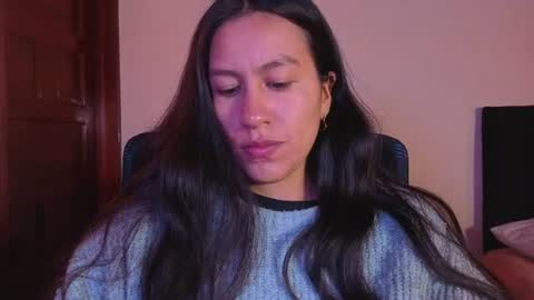 Snapshot of emigomez_ chatting on August 2026 03:21:02 AM Emilia Gomez online show from August 2026 03:21:02 AM