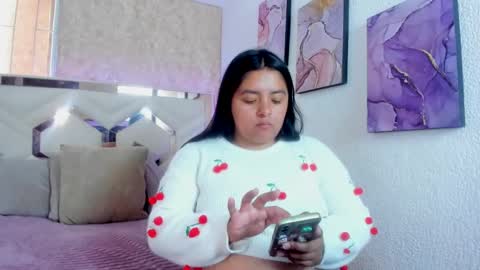 Snapshot of emiiily_brownn chatting on September 2025 04:52:02 PM Emily online show from September 2025 04:52:02 PM