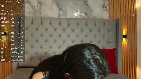 Emiily Carter online show from November 2025 08:21:02 PM