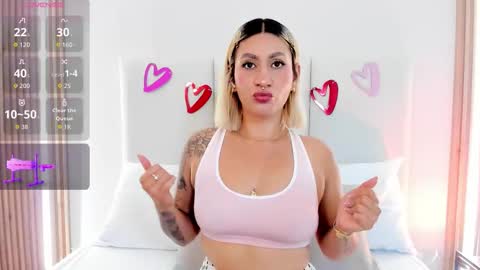 EMILY ROBERTS online show from February 2026 07:21:01 PM