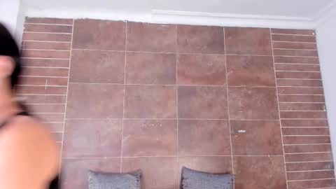 Emily online show from October 2025 11:43:01 AM