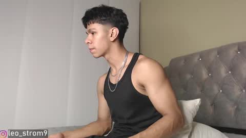 emile_239 online show from January 2025 03:09:02 AM