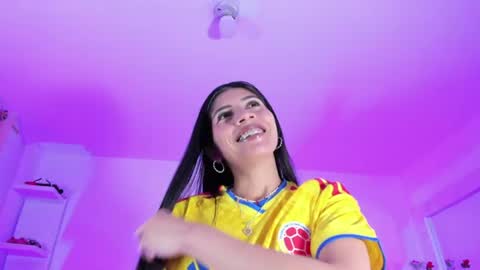 Emili clark  online show from July 2026 03:42:01 AM