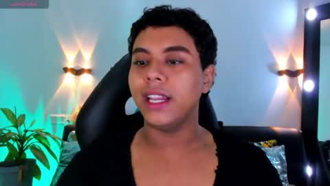 Snapshot of emili_roux chatting on July 2026 11:12:02 AM Emili roux online show from July 2026 11:12:02 AM