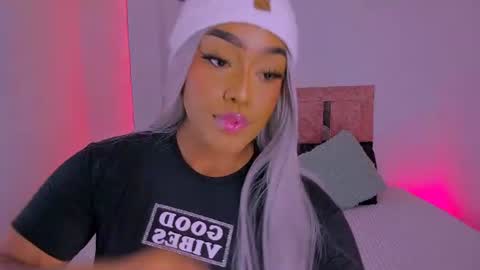 emili_williams10 online show from July 2026 02:21:02 AM