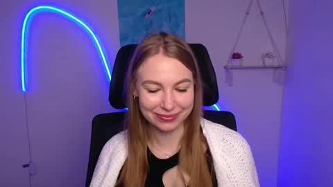 Emilia online show from November 2025 06:34:02 AM