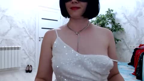 Emilia loki online show from July 2026 05:37:01 PM