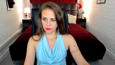 Snapshot of emiliabedy chatting on July 2026 09:22:01 AM Emilia Bedy online show from July 2026 09:22:01 AM