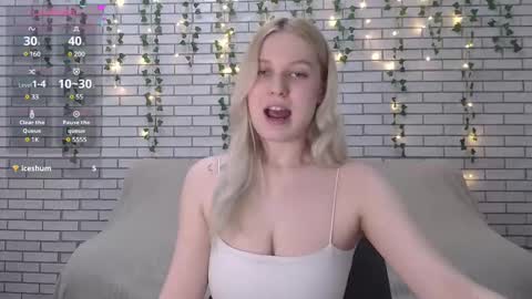 Amili online show from February 2025 01:19:02 PM