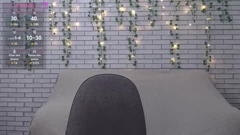 Amili online show from February 2025 12:45:02 PM