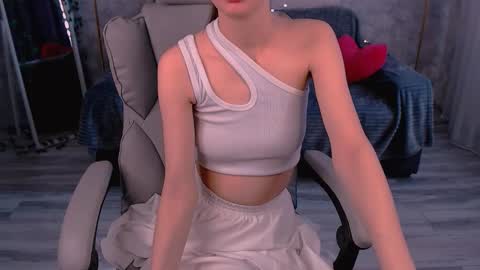 Emily online show from March 2026 06:38:02 AM