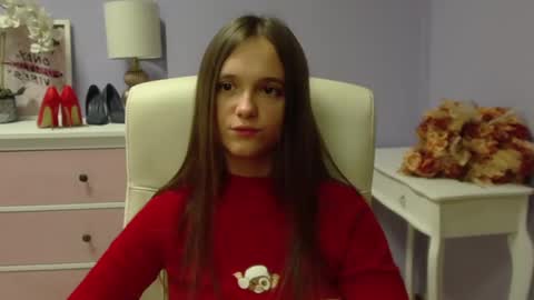 Snapshot of emilly_lust99 chatting on December 2024 07:38:01 AM Emilly online show from December 2024 07:38:01 AM