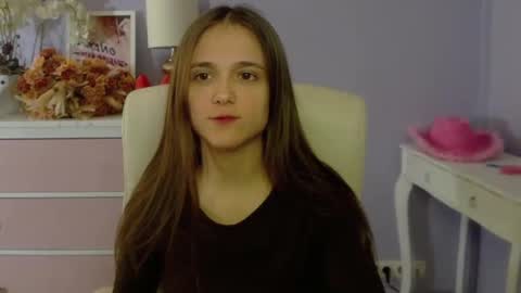 Snapshot of emilly_lust99 chatting on March 2025 10:55:01 AM Emilly online show from March 2025 10:55:01 AM