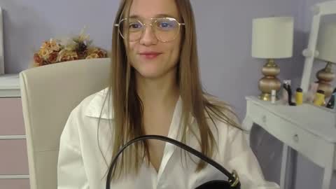 Emilly online show from January 2026 07:35:02 AM