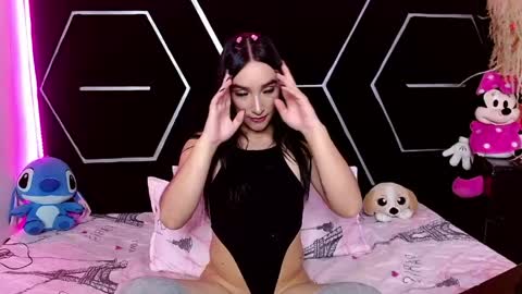 Snapshot of emillystonex chatting on June 2026 06:36:02 PM emillystonex online show from June 2026 06:36:02 PM