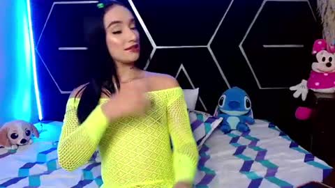 emillystonex online show from June 2026 05:00:01 PM