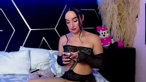emillystonex online show from July 2026 06:12:01 PM