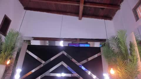 Emily  online show from September 2025 12:16:01 PM