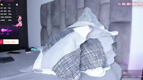 Emily online show from February 2026 10:37:02 AM