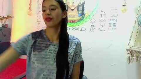 Snapshot of emily___rouse chatting on July 2026 09:52:02 PM emily___rouse online show from July 2026 09:52:02 PM