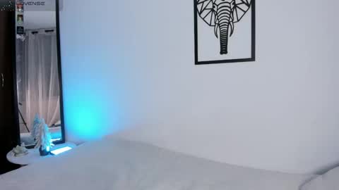 emily_bae online show from December 2025 02:08:02 AM