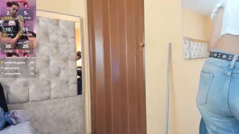 Snapshot of emily_fox_3 chatting on November 2025 08:09:01 PM emily fox 3 online show from November 2025 08:09:01 PM