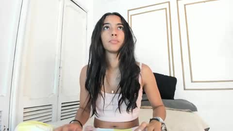 emily_gaviria1 online show from June 2026 12:17:01 PM