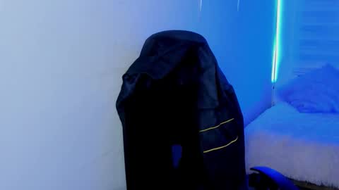 emily_lindey online show from January 2026 06:39:02 AM