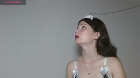 Snapshot of emily_littesweet chatting on July 2026 01:25:02 AM Emily littesweets online show from July 2026 01:25:02 AM