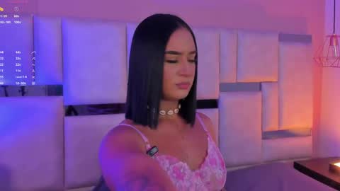 emily_luve online show from May 2026 08:28:02 PM