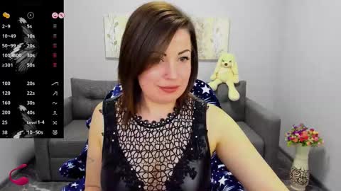 Emily online show from October 2025 08:13:01 AM