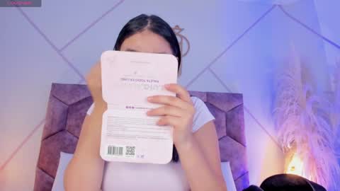 emily_nova_ online show from June 2026 11:58:01 AM