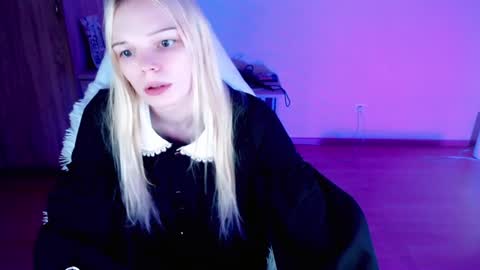 Lia online show from February 2025 12:29:01 AM