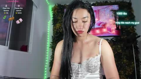 Snapshot of emily_palmeer chatting on April 2026 09:45:01 AM emily_palmeer online show from April 2026 09:45:01 AM
