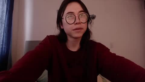 emily_pearl_ online show from January 2025 06:31:01 PM