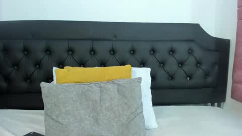 EMILY online show from January 2026 07:28:01 PM