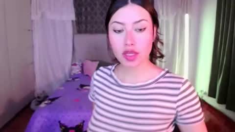 Emily  Swan online show from March 2026 01:33:02 AM