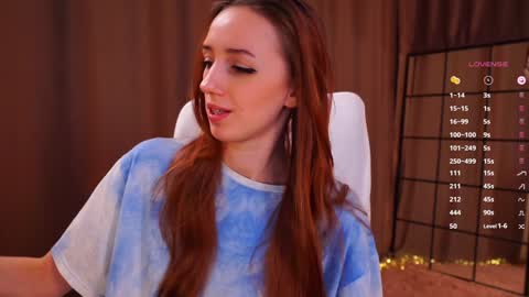 Snapshot of emily_w0w_ chatting on January 2025 08:46:02 AM Lia online show from January 2025 08:46:02 AM