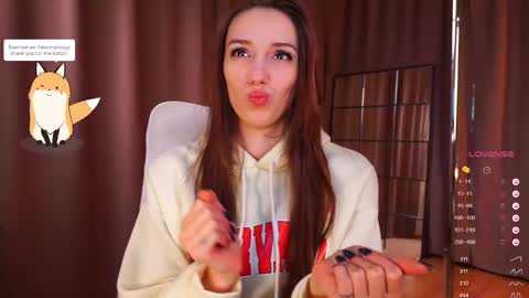 Snapshot of emily_w0w_ chatting on March 2025 06:59:02 AM Lia online show from March 2025 06:59:02 AM