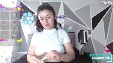 emily online show from June 2026 09:15:02 PM
