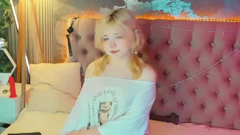 Baby Emelli online show from July 2026 08:00:02 AM