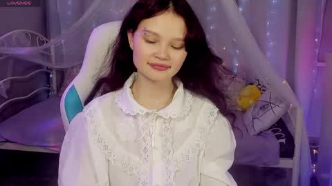 Snapshot of emilychaves chatting on May 2026 09:14:01 AM Emilyhaves online show from May 2026 09:14:01 AM