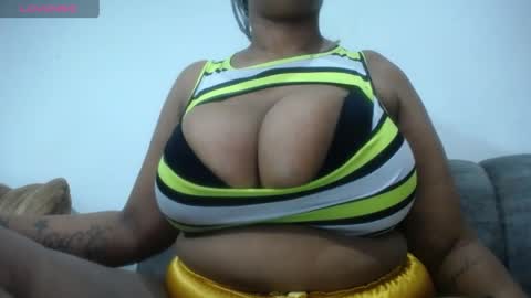 Emilyhines online show from April 2026 01:17:02 AM