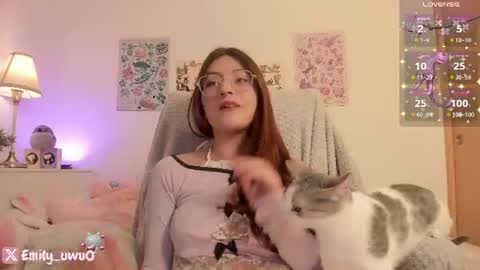 Snapshot of emilyincb1 chatting on July 2026 01:58:33 AM first stream May 5 ig online show from July 2026 01:58:33 AM